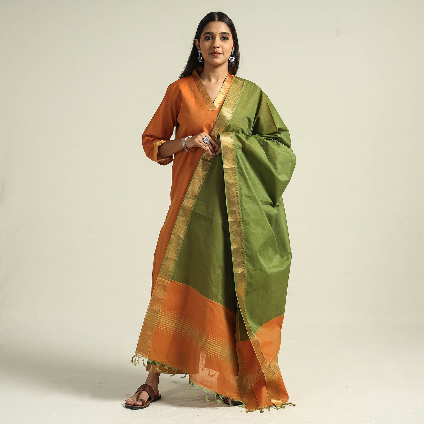 Buy Mangalagiri Handloom Cotton Kurta with Palazzo & Dupatta Set Online at iTokri.com