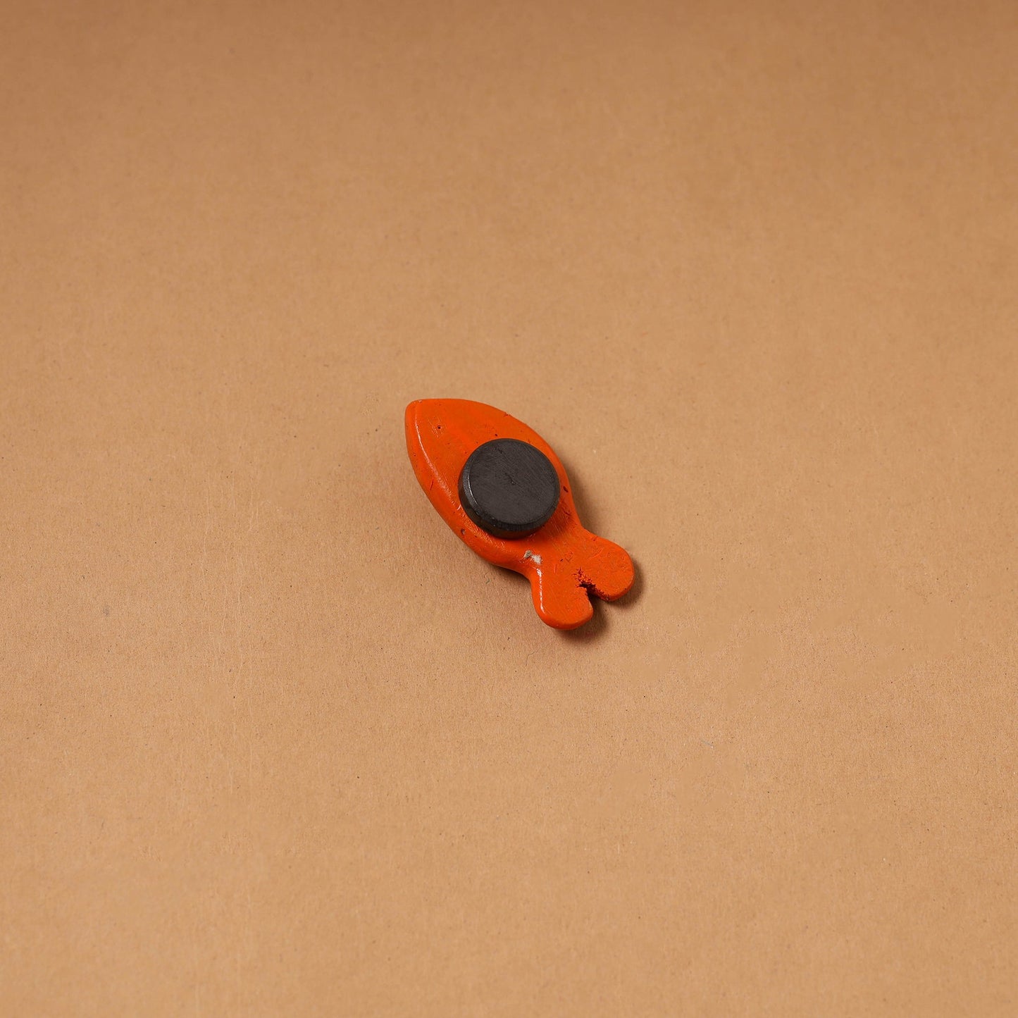 Orange - quirklets handpainted clay fish fridge magnet 18