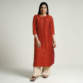 Buy Plain Silk Pintuck Long Kurta Online at iTokri.com