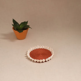 Shell work handcrafted thread coaster 10