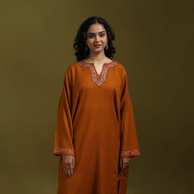 Sozni hand embroidered kashmiri merino wool pheran 41