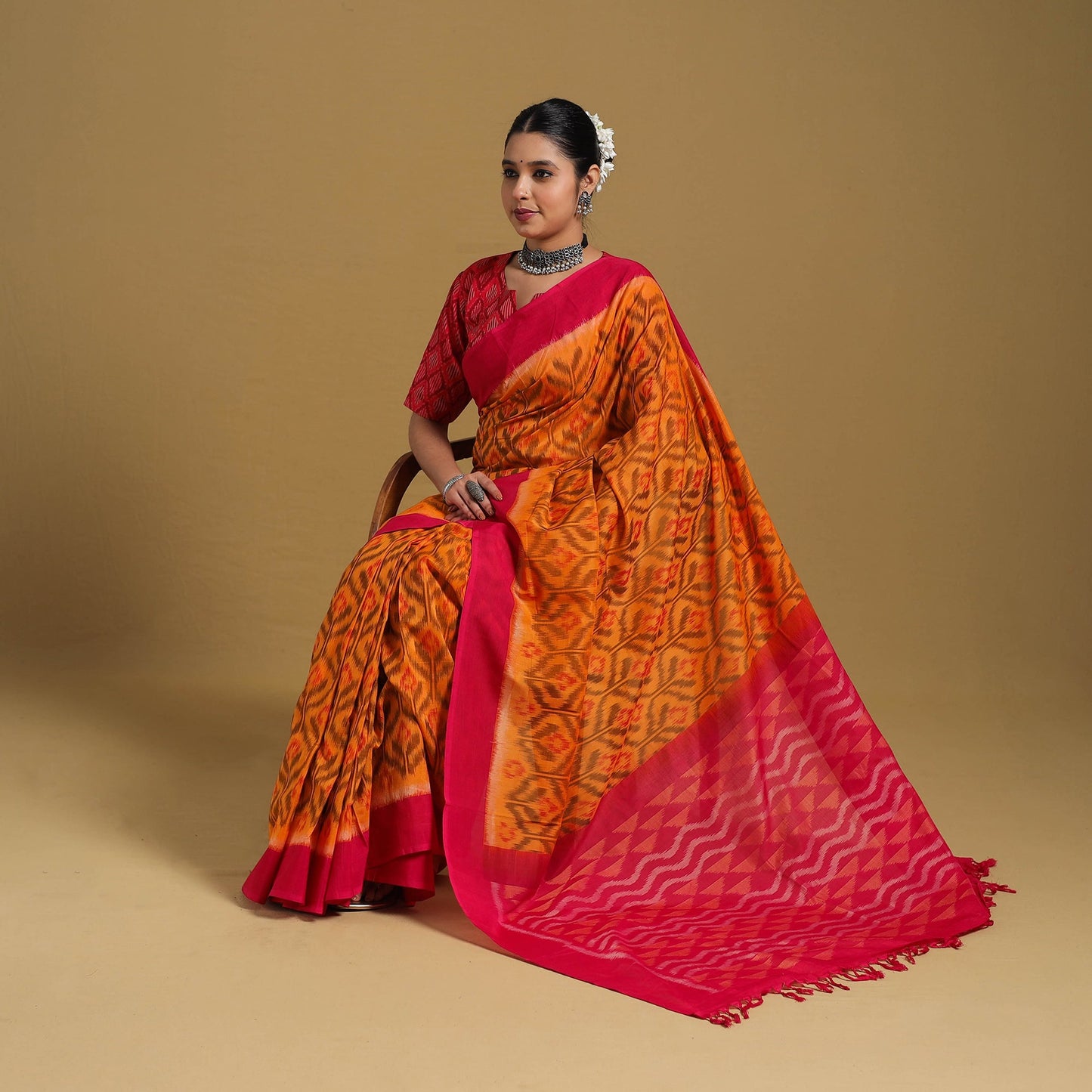 Orange Telia Rumal Handloom Cotton Pochampally Double Ikat Saree