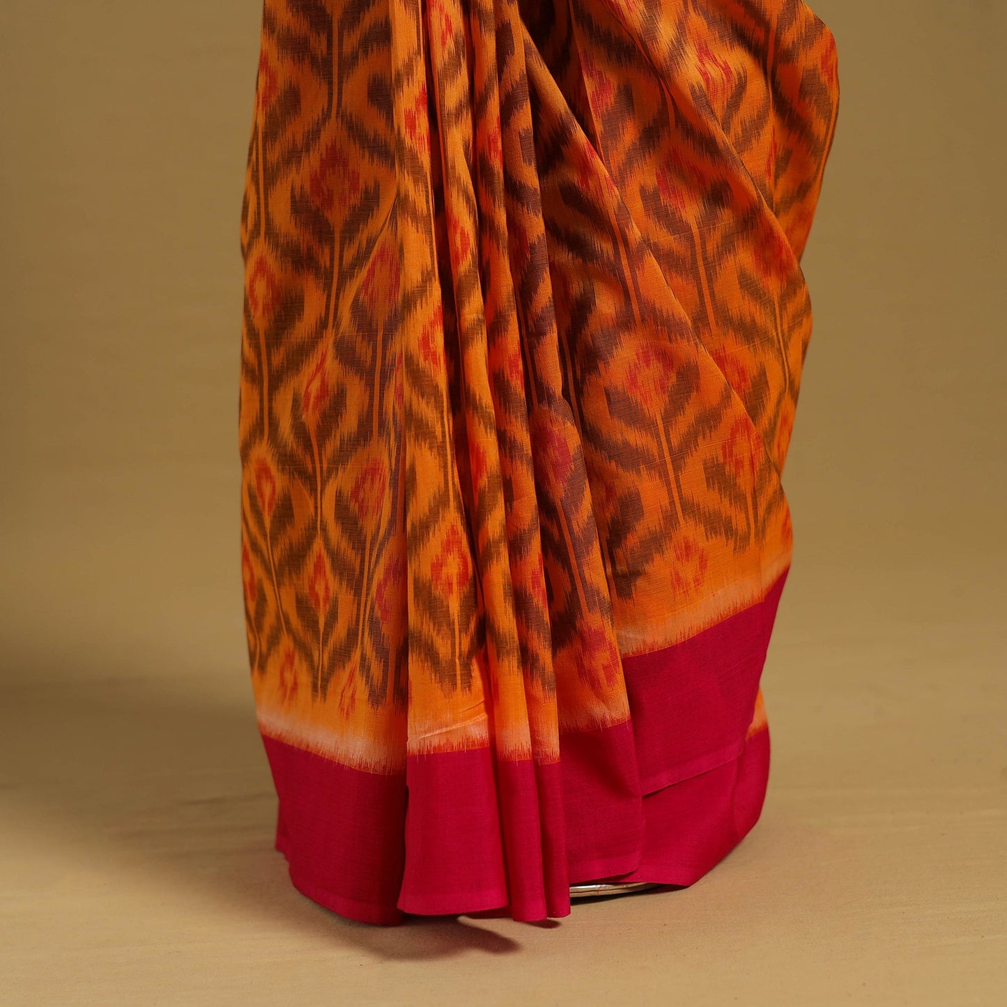 Orange Telia Rumal Handloom Cotton Pochampally Double Ikat Saree