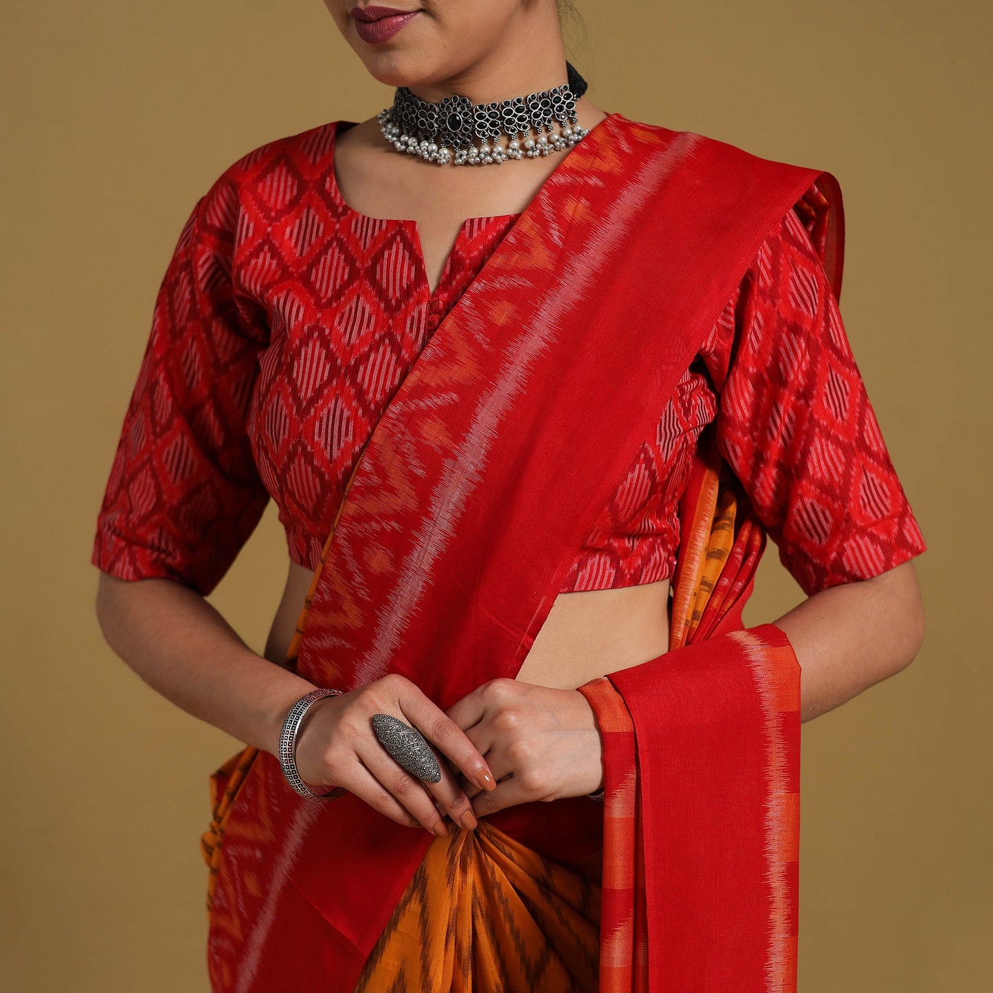 Orange - Telia Rumal Handloom Cotton Pochampally Double Ikat Saree 15