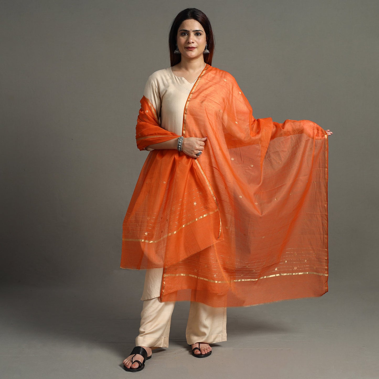 Buy Traditional Chanderi Silk Handloom Zari Buti Dupatta with Tassels 43 Online l iTokri.com