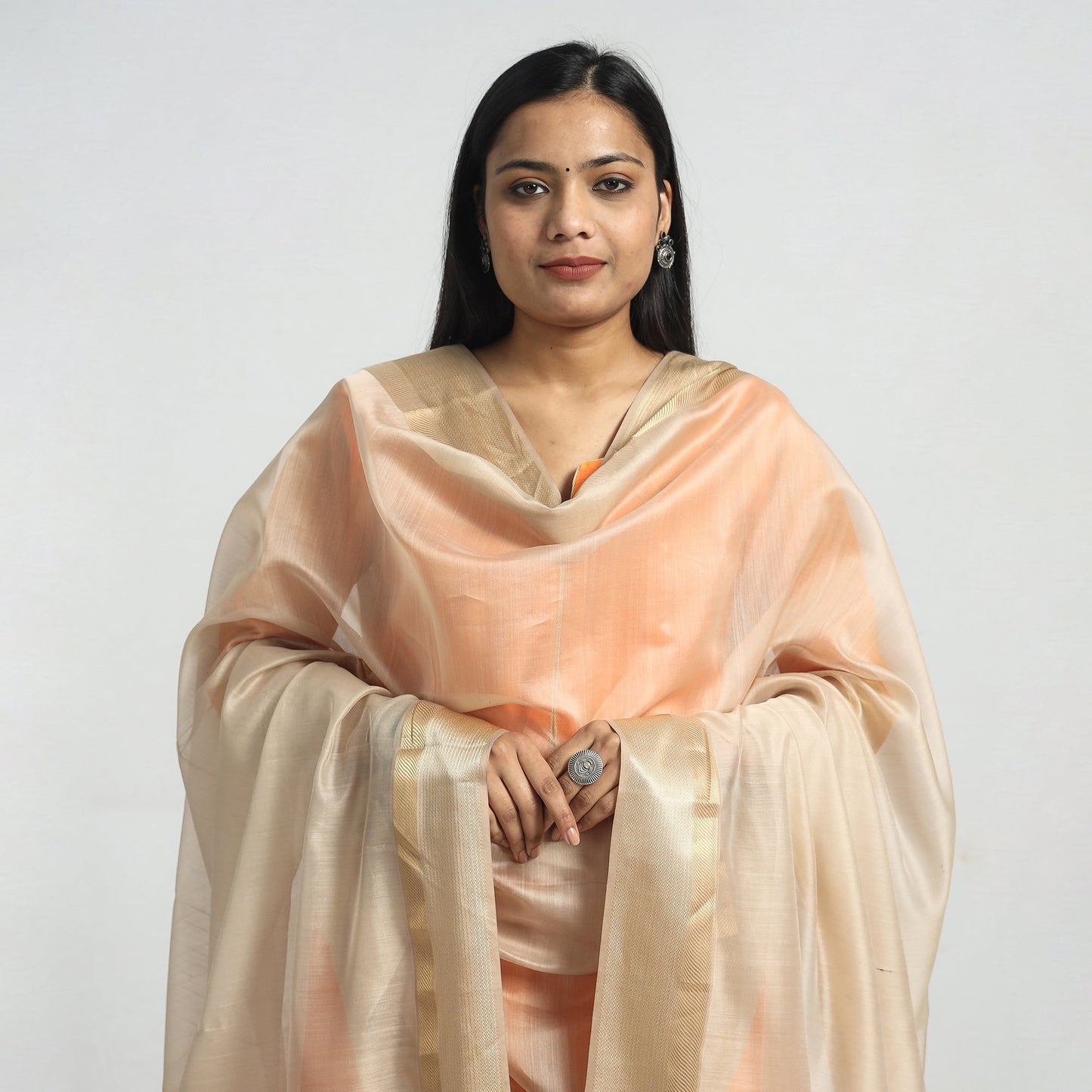 Buy Traditional Maheshwari Handloom Silk Cotton Kurta with Dupatta Set Online at iTokri.com