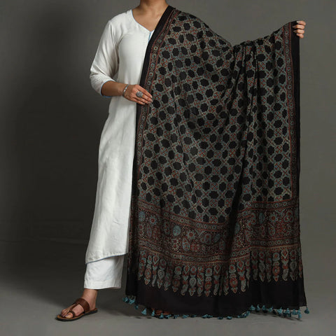 Wrap her in love: unique mother’s day clothing gifts