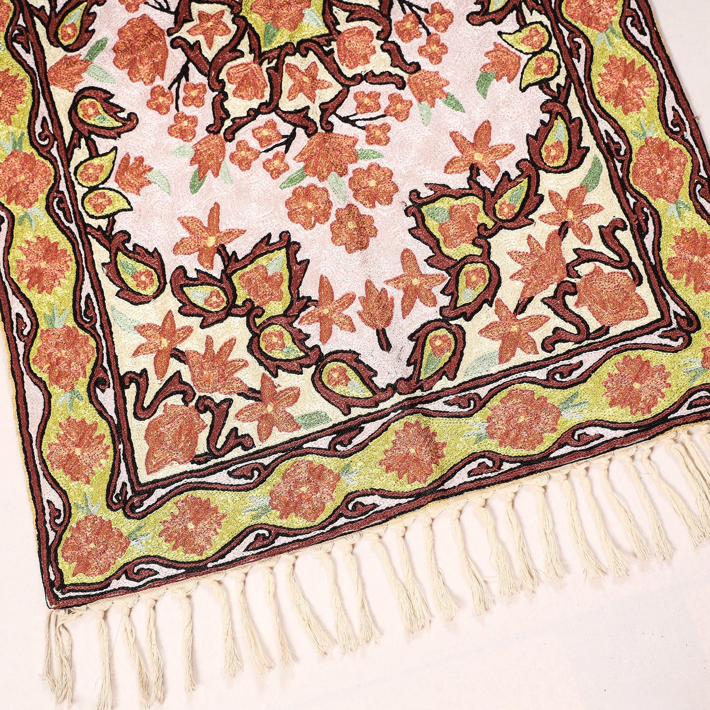 Original Chain Stitch Mulberry Silk Thread Hand Embroidery Rug / Carpet 