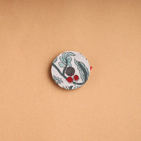  Parrot - Handmade Fabart Wooden Magnet 