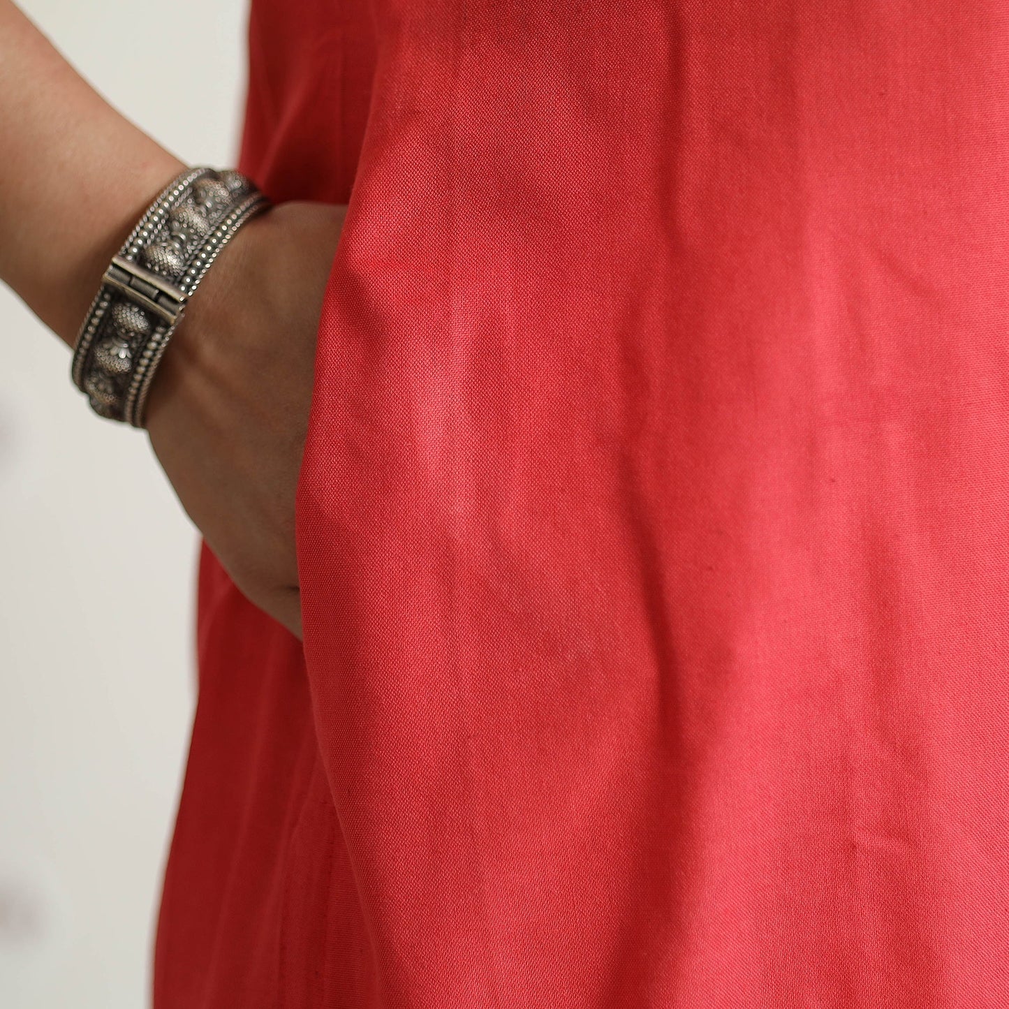  Srikalahasti Kalamkari Patchwork Plain Linen Cotton Long Kurta 