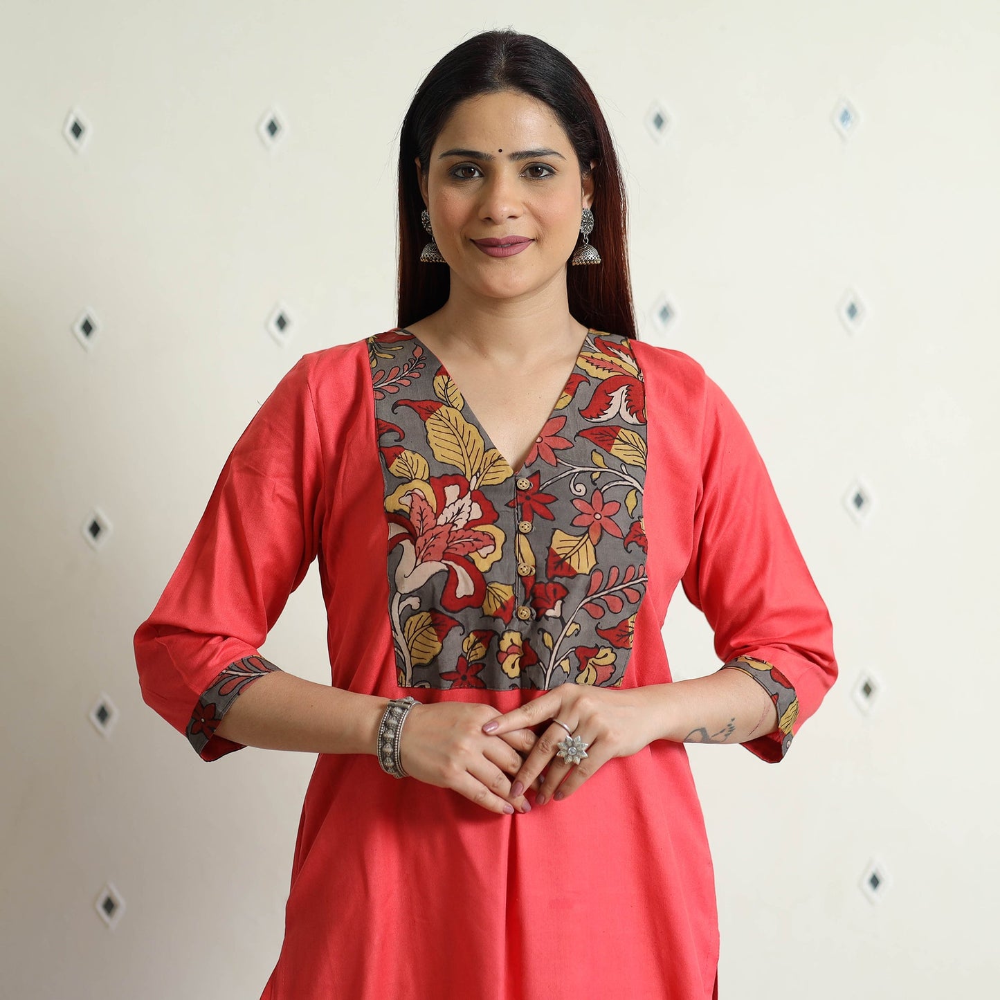  Srikalahasti Kalamkari Patchwork Plain Linen Cotton Long Kurta 