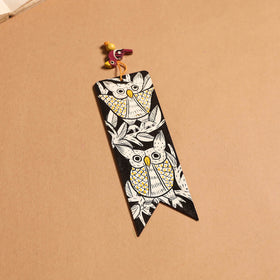 Patua handpainted wooden bookmark 06 - handcrafted