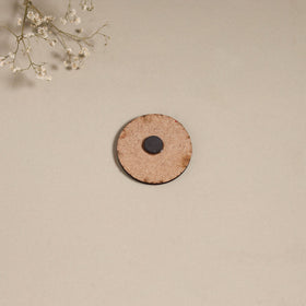 Patua handpainted wooden magnet 11 - handcrafted