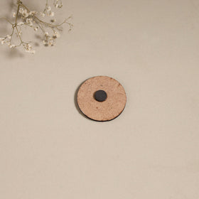 Patua handpainted wooden magnet 07 - handcrafted