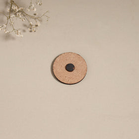 Patua handpainted wooden magnet 08 - handcrafted