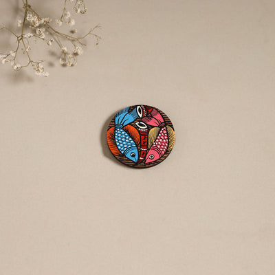 Patua handpainted wooden magnet 08 - handcrafted