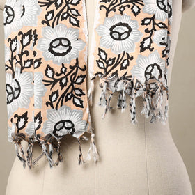 Peach - cotton sanganeri stole with tassels 129