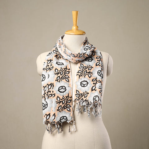 Peach - cotton sanganeri stole with tassels 129