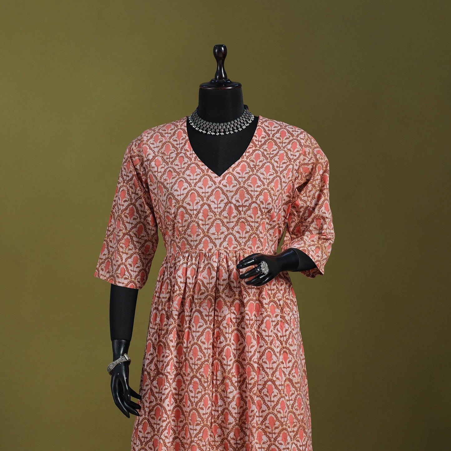 Peach - flared cotton hand batik suit set (set of 2) 01