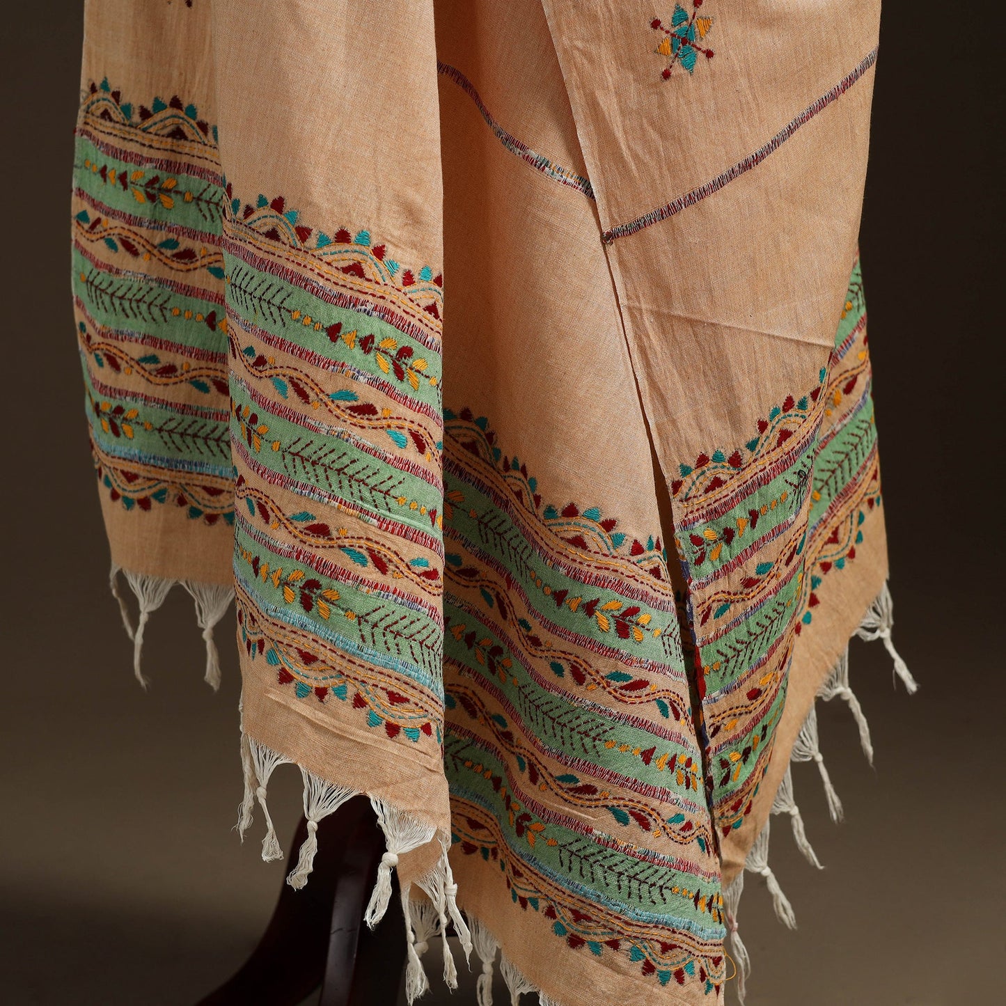 Peach Hand Embroidery Khes Handwoven Cotton Kantha Dupatta