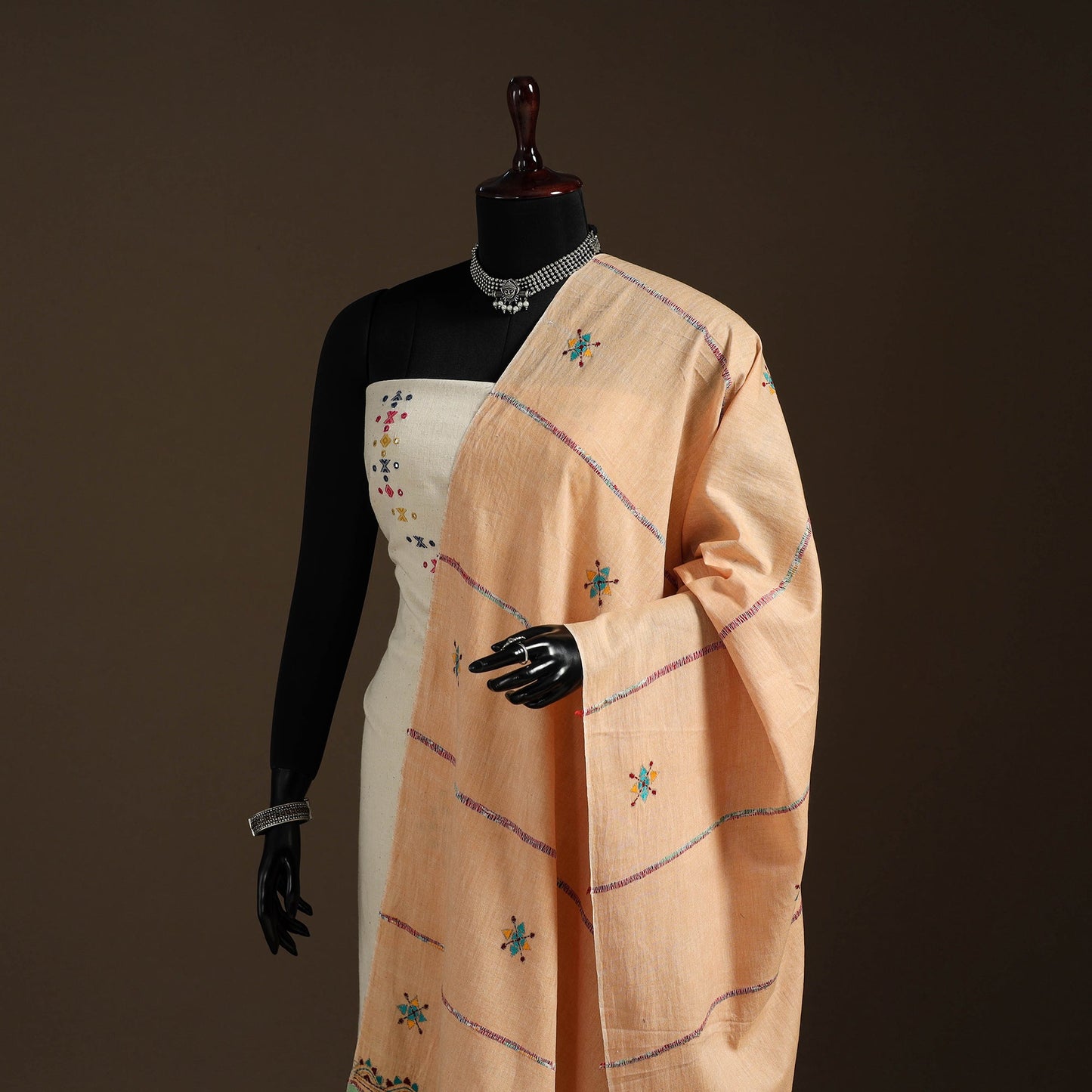 Peach Hand Embroidery Khes Handwoven Cotton Kantha Dupatta