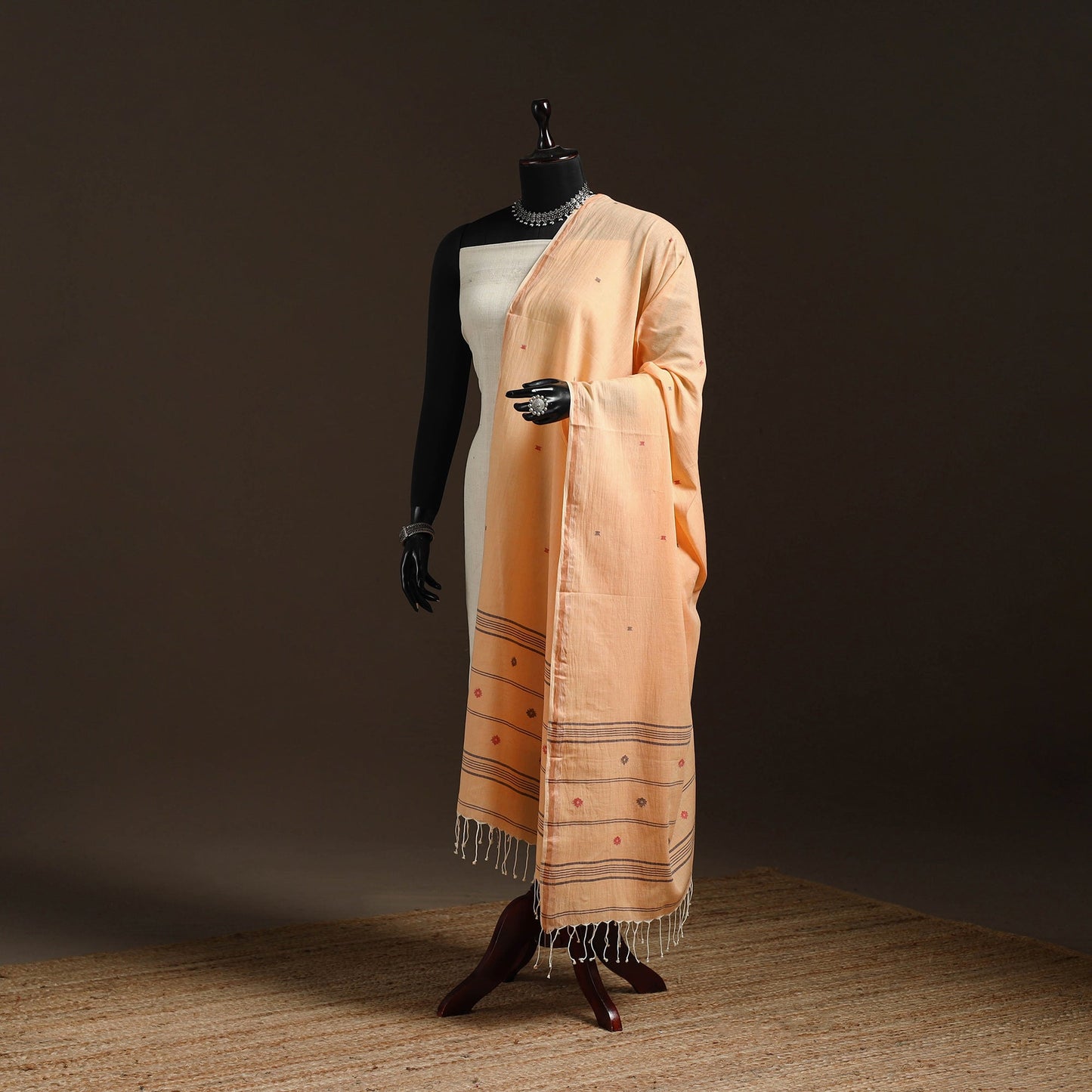 Handloom cotton bengal jamdani dupatta 12 - handcrafted