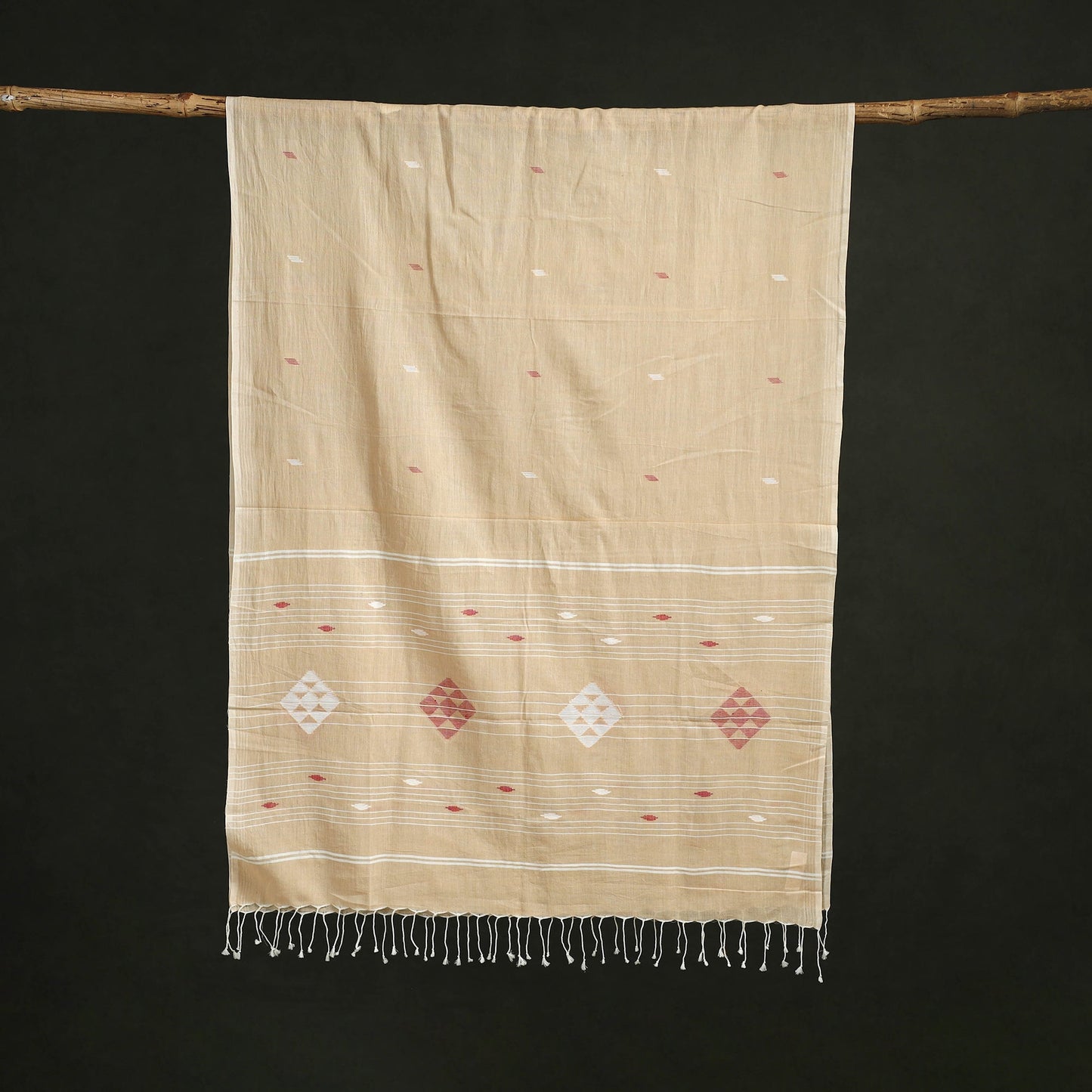 Handloom cotton burdwan jamdani stole with tassels 10