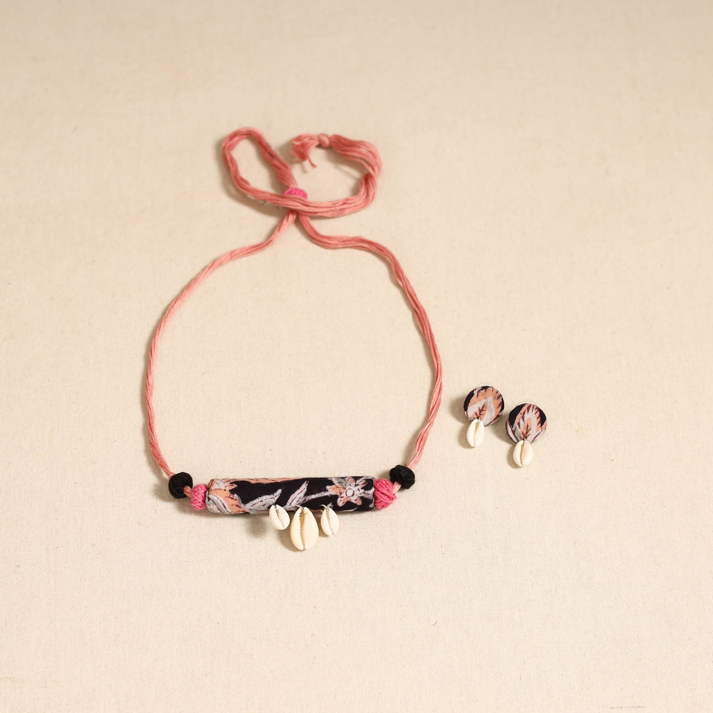 Peach - handmade fabart shell necklace set 25 - handcrafted