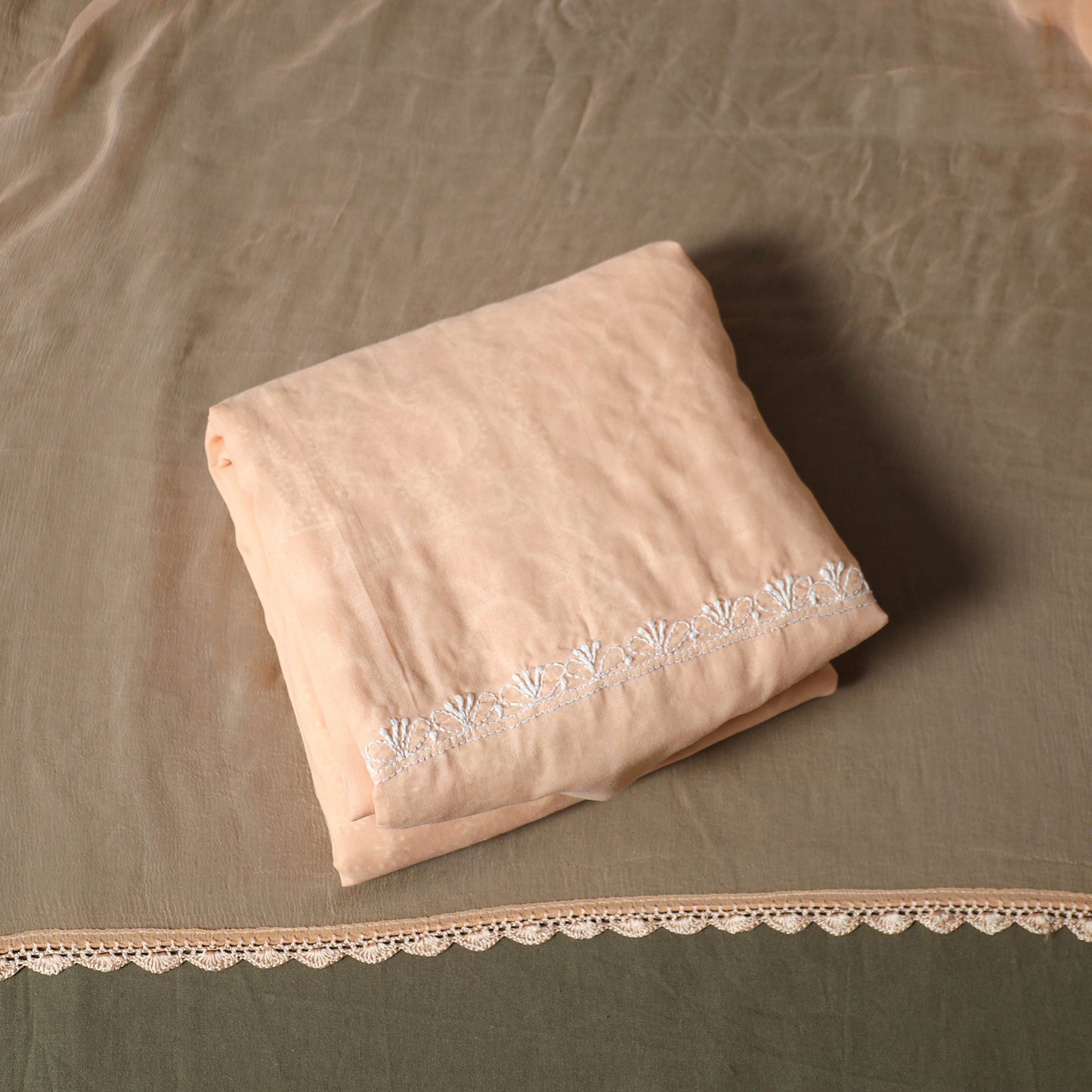Lucknowi hand embroidered cotton chikankari 3pc unstitched