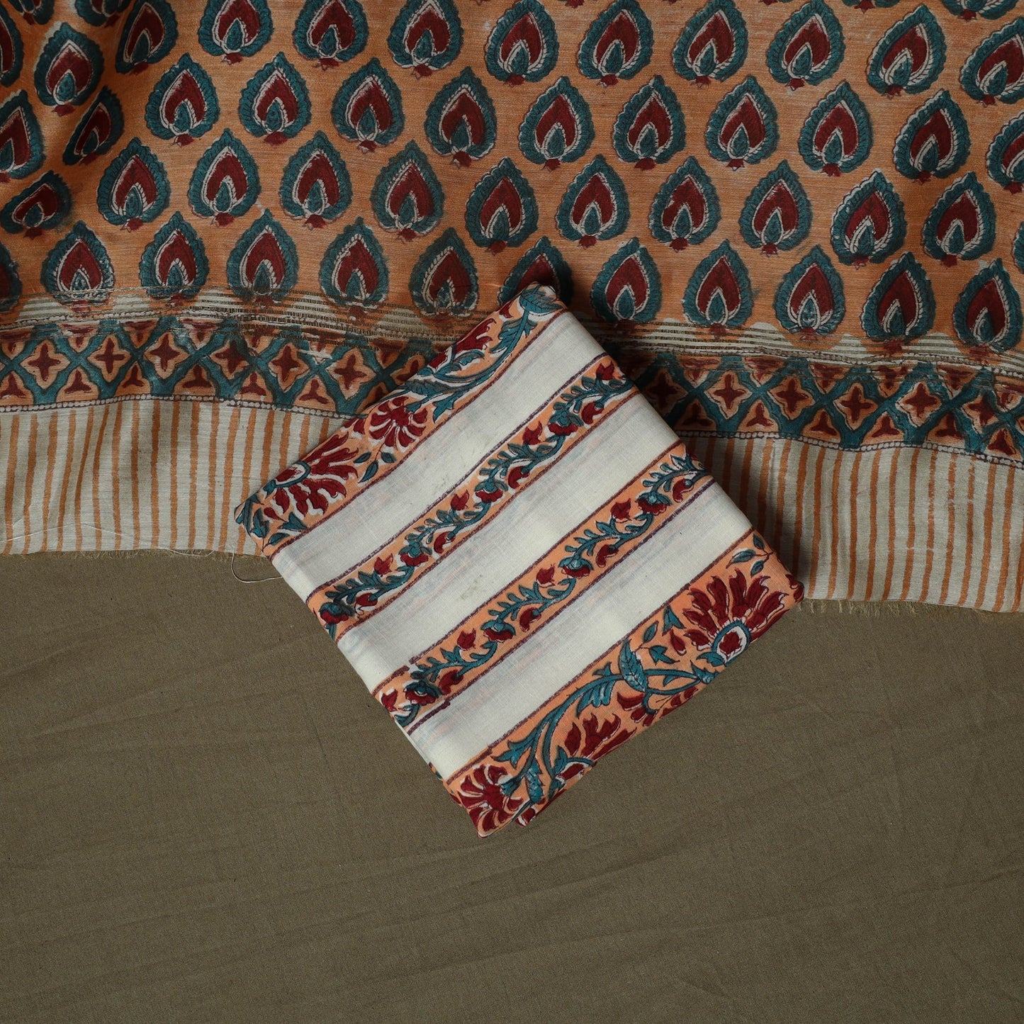 Maheshwari silk hand block sanganeri print 3pc unstitched