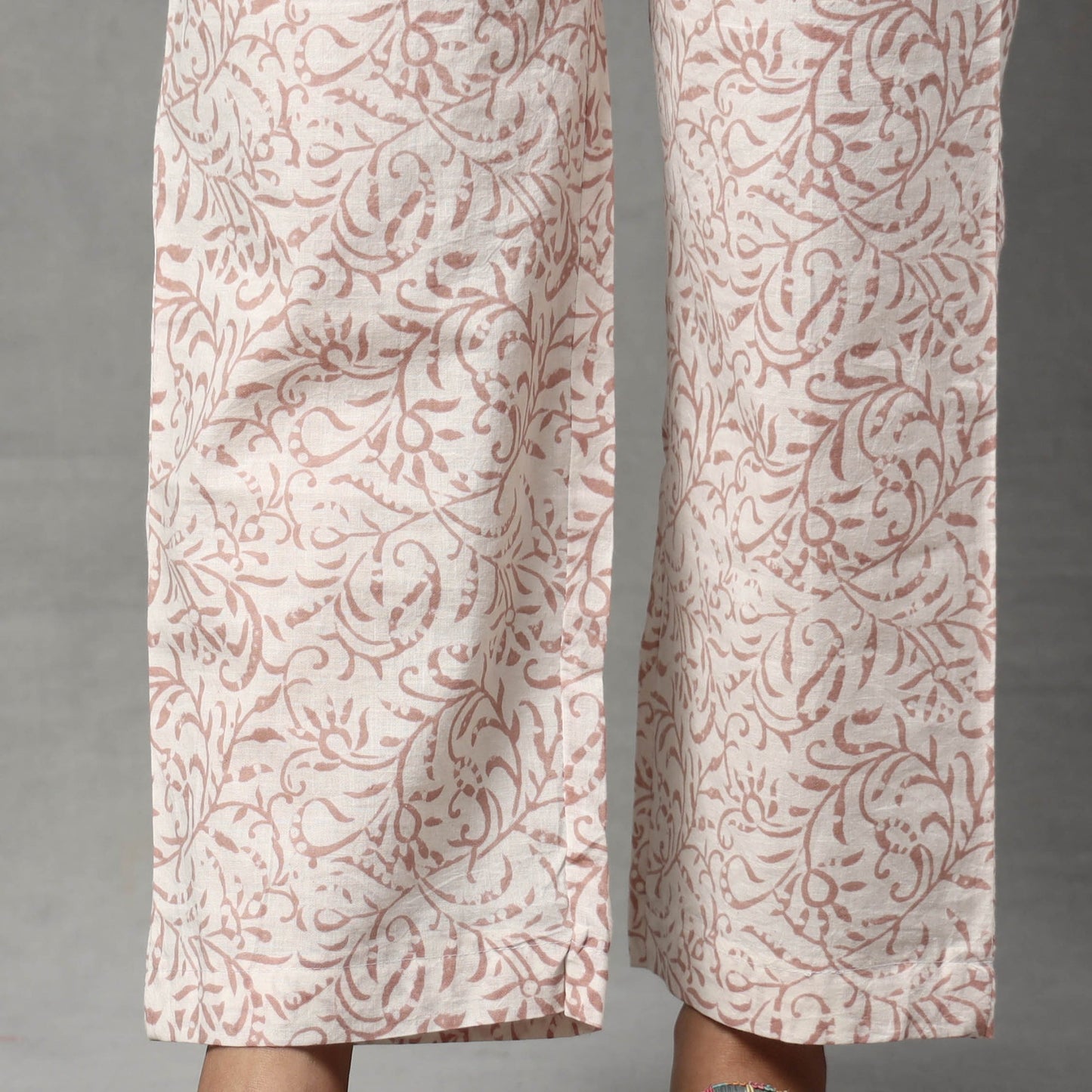 Buy Sanganeri Block Printed Cotton Kurta with Palazzo & Dupatta Set Online at iTokri.com