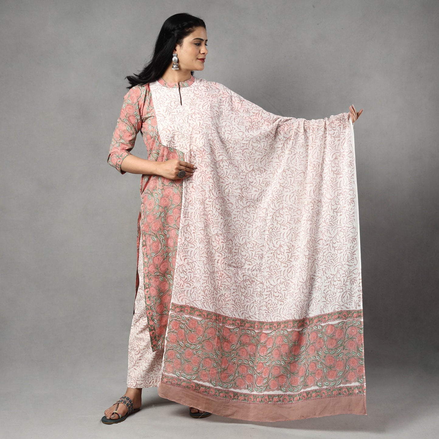 Buy Sanganeri Block Printed Cotton Kurta with Palazzo & Dupatta Set Online at iTokri.com