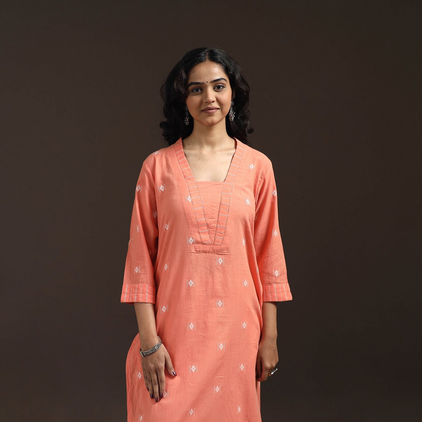 Straight cotton jacquard kurta for women 10 - handcrafted