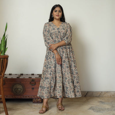 Pedana kalamkari printed cotton flared gher dress 08