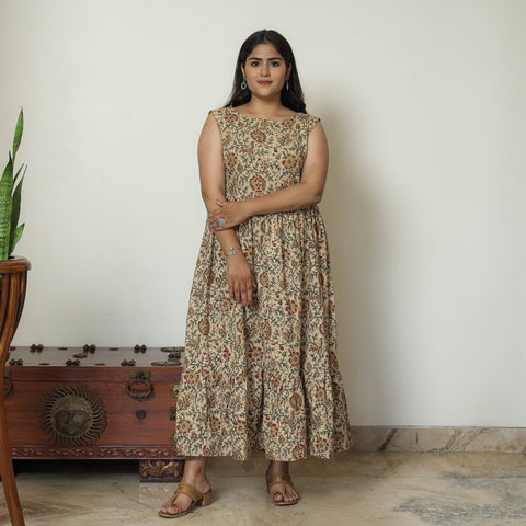 Pedana kalamkari printed cotton tiered dress 13