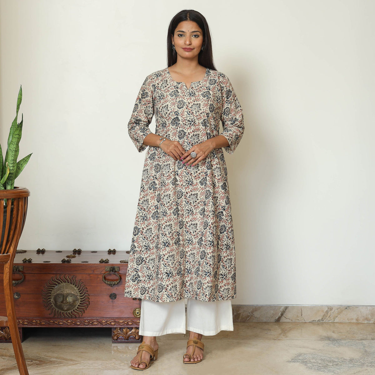 Buy Pedana Kalamkari Hand Block Printed Cotton A-Line Kurta 07 Online at iTokri.com
