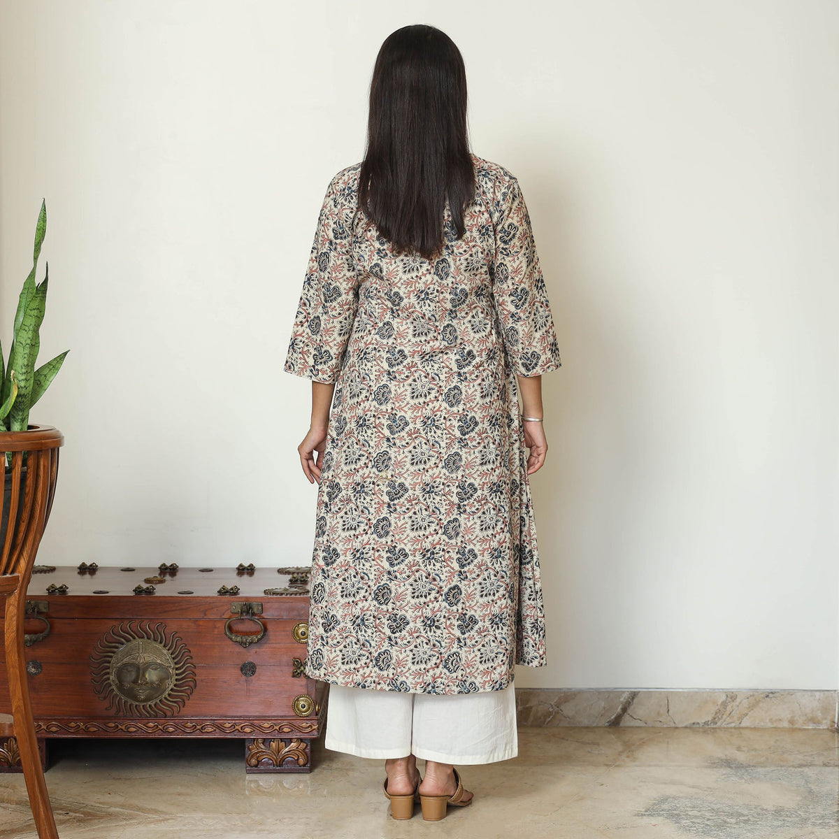 Buy Pedana Kalamkari Hand Block Printed Cotton A-Line Kurta 07 Online at iTokri.com