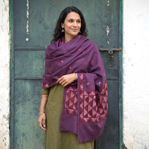 Purple Phulkari Hand Embroidered Wool Shawl, worn by a model, AI visual of the shawl, iTokri