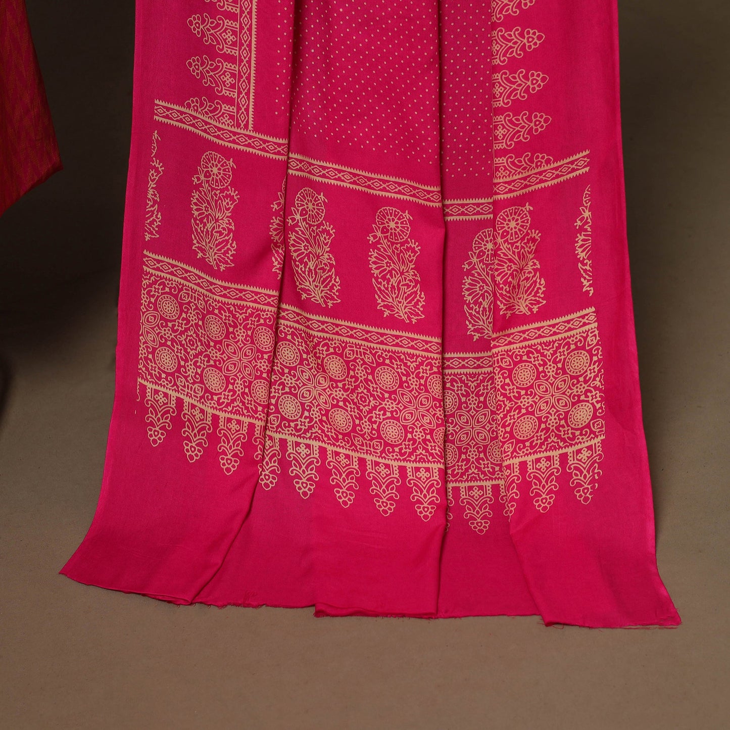 Pink - 2pc cotton unstitched jacquard dress material