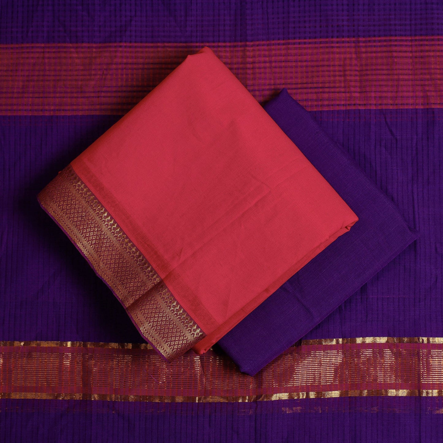 Buy 3pc Mangalagiri Handloom Cotton Suit Material Set with Zari Border Online at iTokri.com