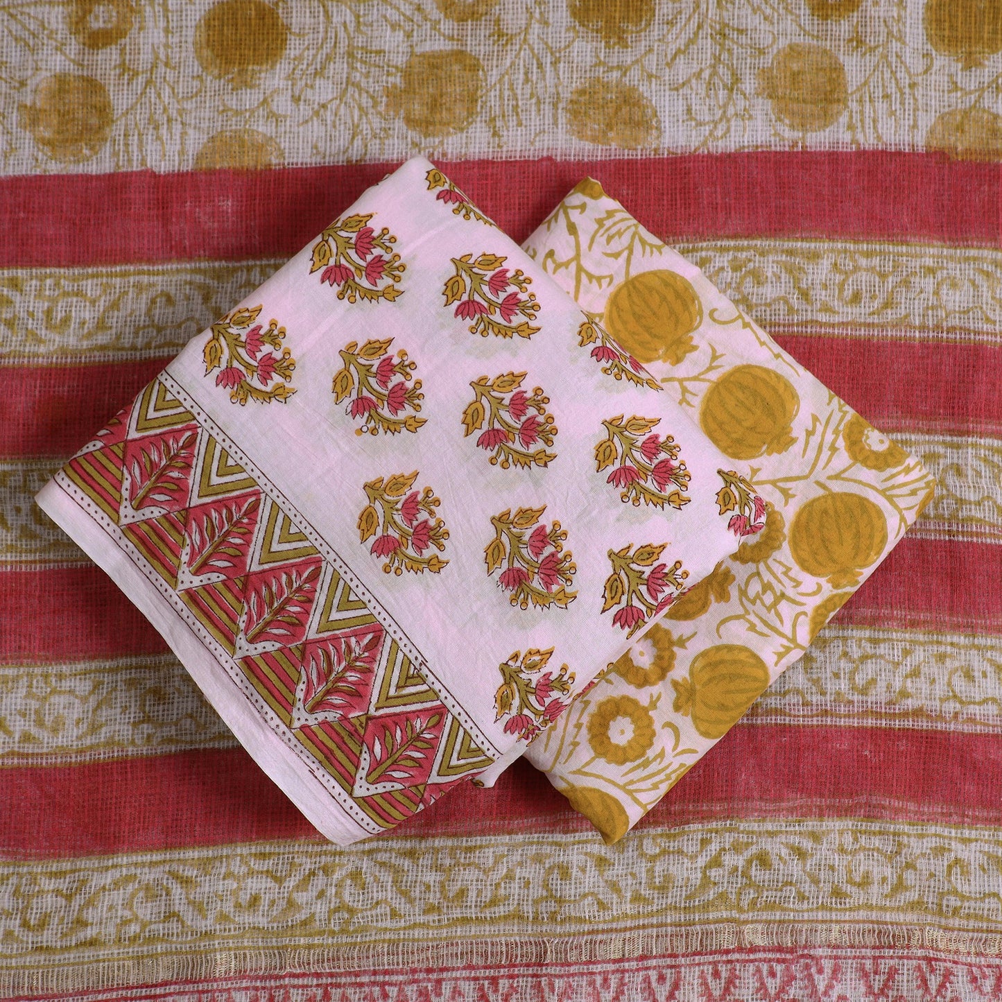 Buy 3pc Sanganeri Block Printed Cotton Suit Material with Kota Doria Dupatta 10 Onine at iTokri.com