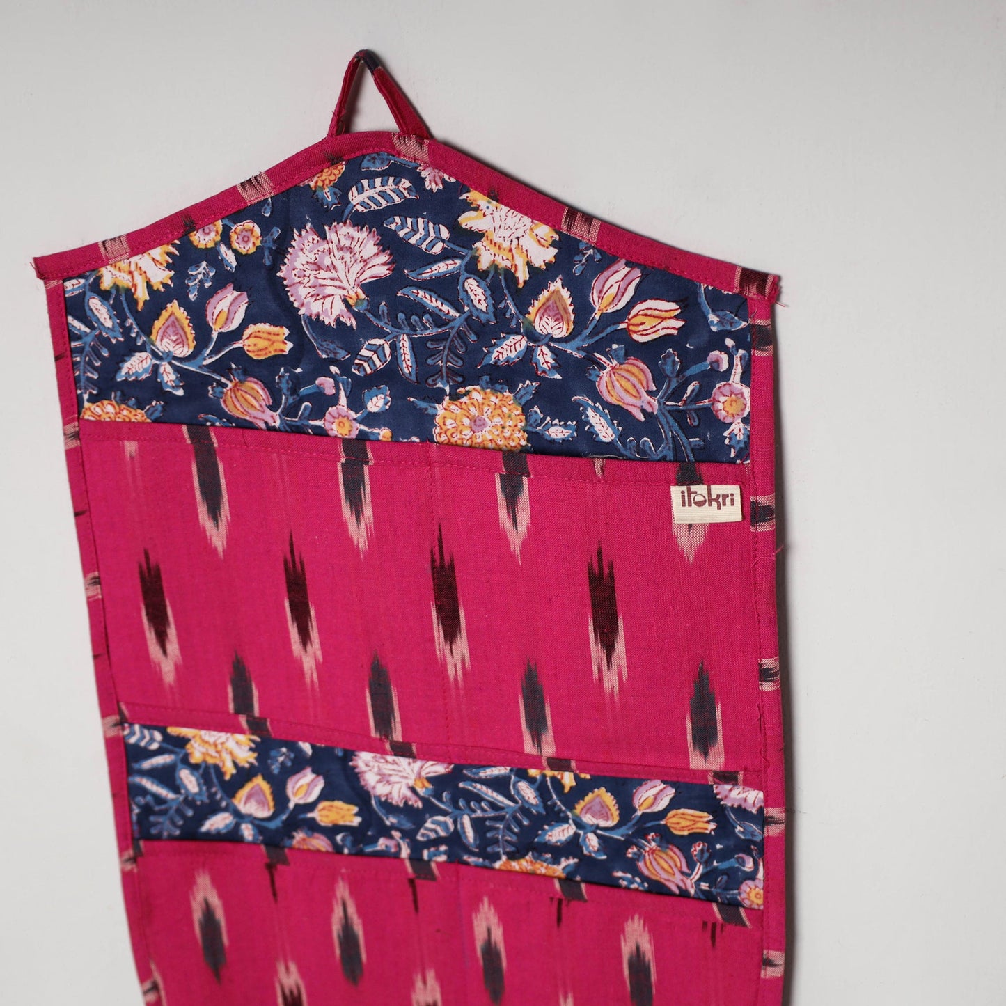 Pink - 4 pockets handcrafted cotton wall hanging letter