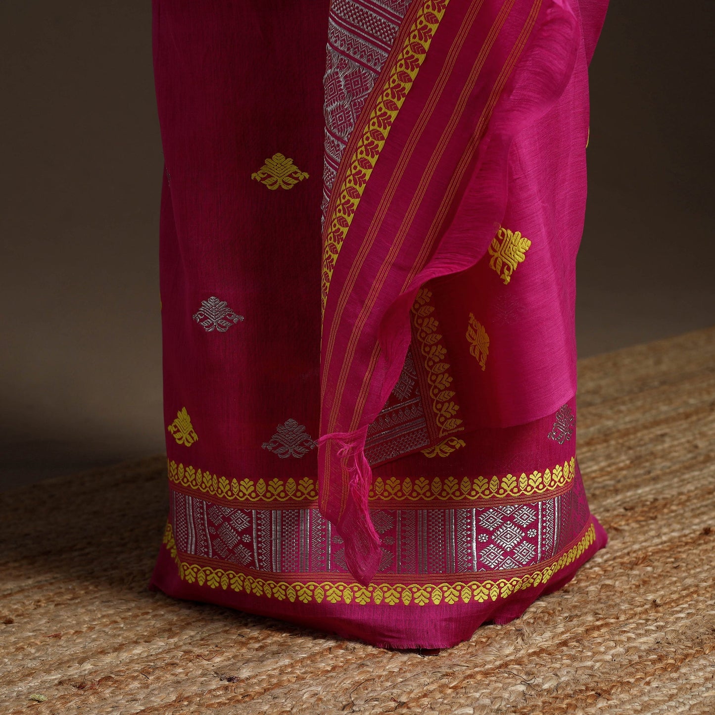 White - assam handloom silk cotton mekhela chador