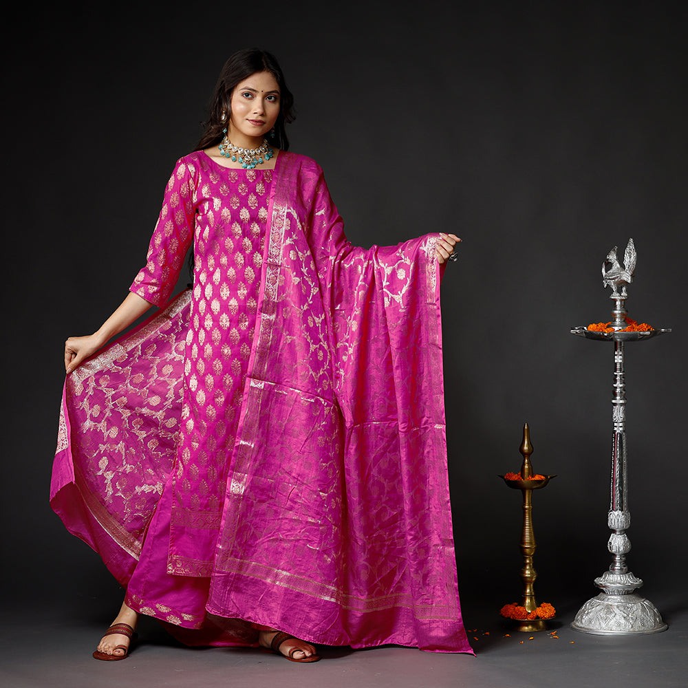 Pink - banarasi silk zari work kurta with palazzo & dupatta