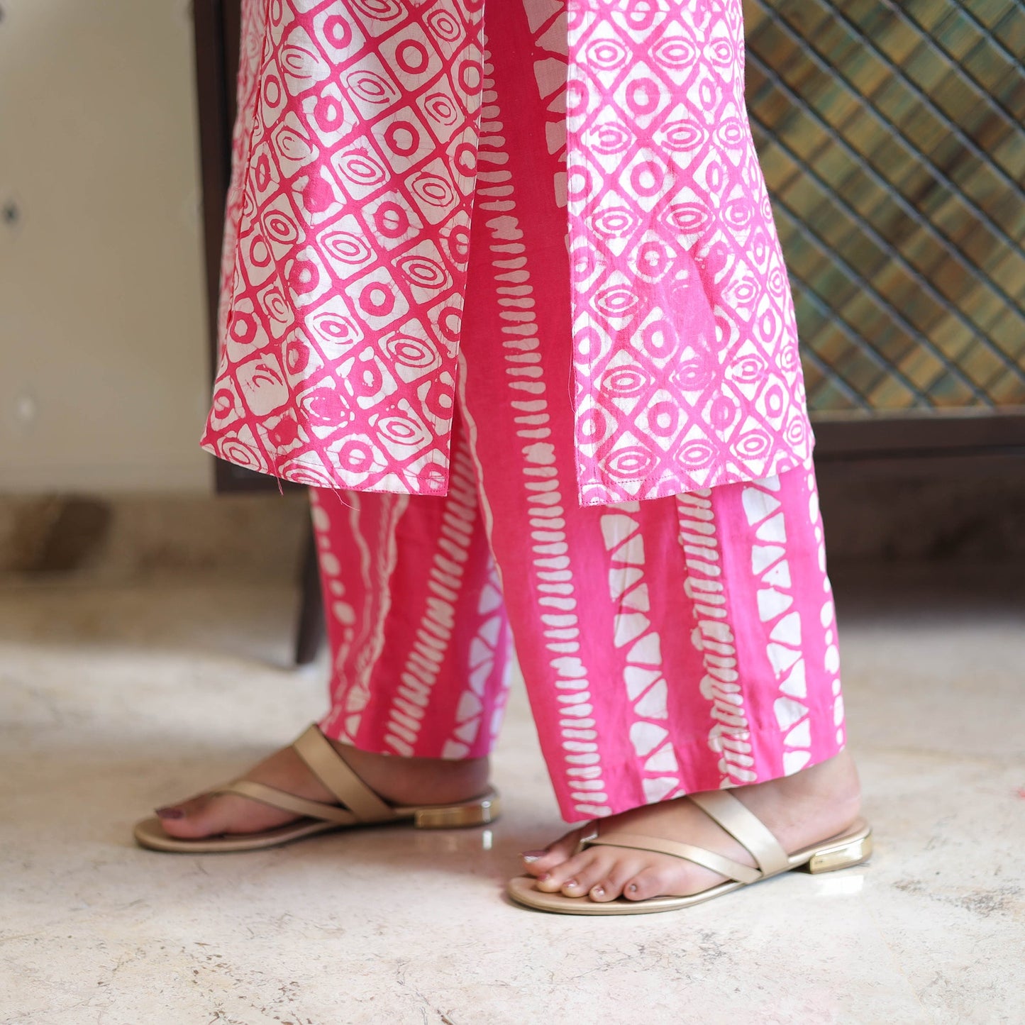 Buy Pink Batik Print Kurti Set – Cotton Suit Online