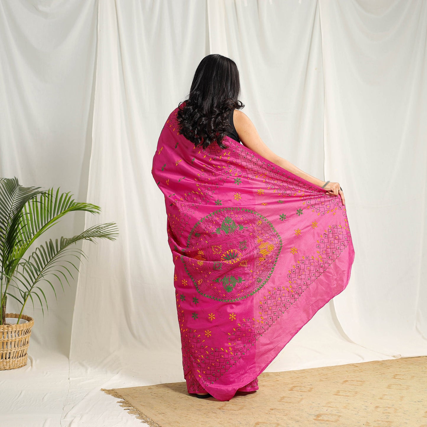 Bengal Hand Embroidery Silk Nakshi Kantha Saree