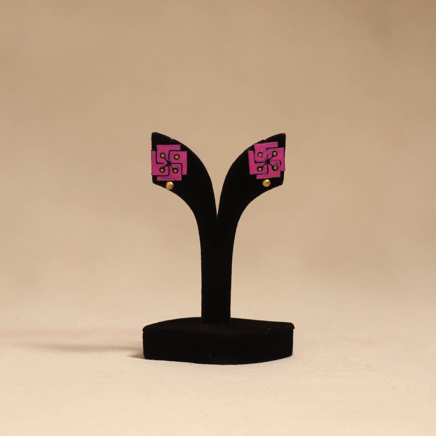 Bishnupur handpainted terracotta stud earrings 101
