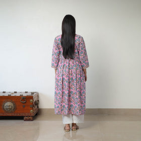 Buy Pink Sanganeri Print Kurta for Women Online in India