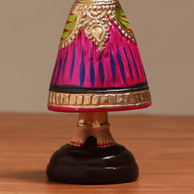 Bobble head thanjavur traditional dancing doll 04