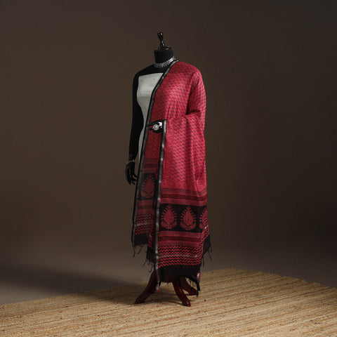 Chanderi silk bagh natural dyed dupatta with zari border 25